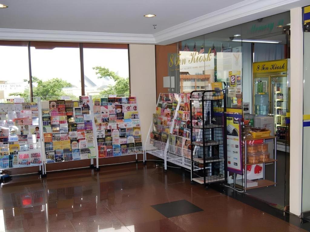 Kuala Lumpur International Hotel Exterior photo